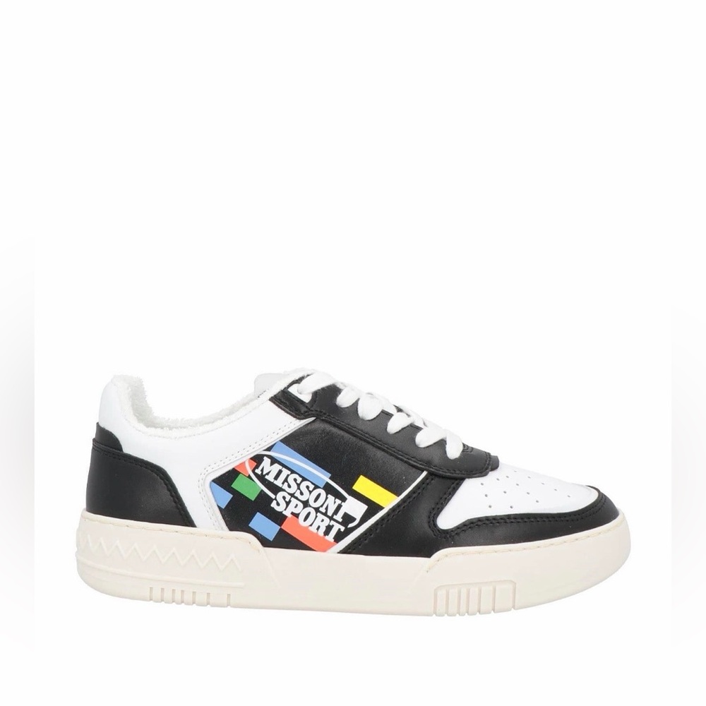 NIB- Missoni sport trainers Size EU 40